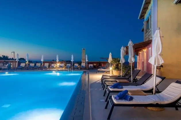 Sea View Village - Studios & Apartments - Havuz