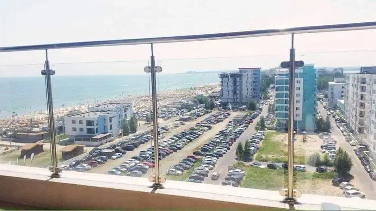 Sea View Penthouse Mamaia - Havuz