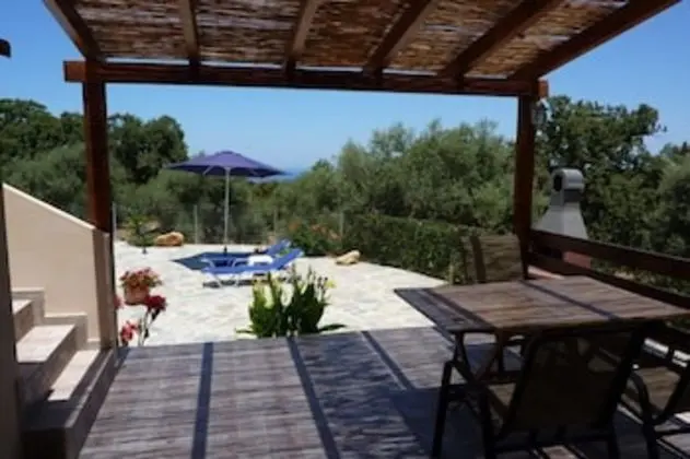 Sea View Villa in Prinès with Private Pool near Rethymnon