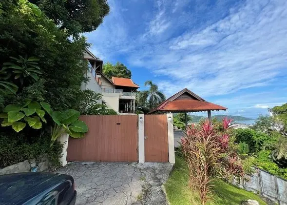 Sea view private pool villa in Patong - Dış Mekan