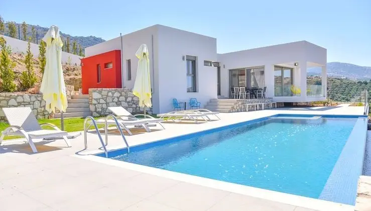 Sea View Villas