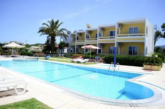Sea View Studios - Genel