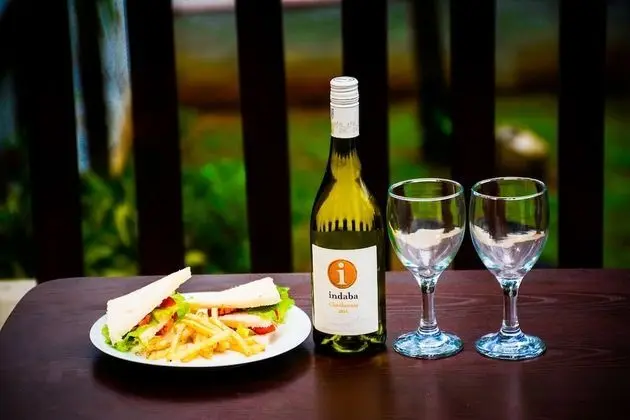 Sea View Tourist Inn - Yerinde Yemek