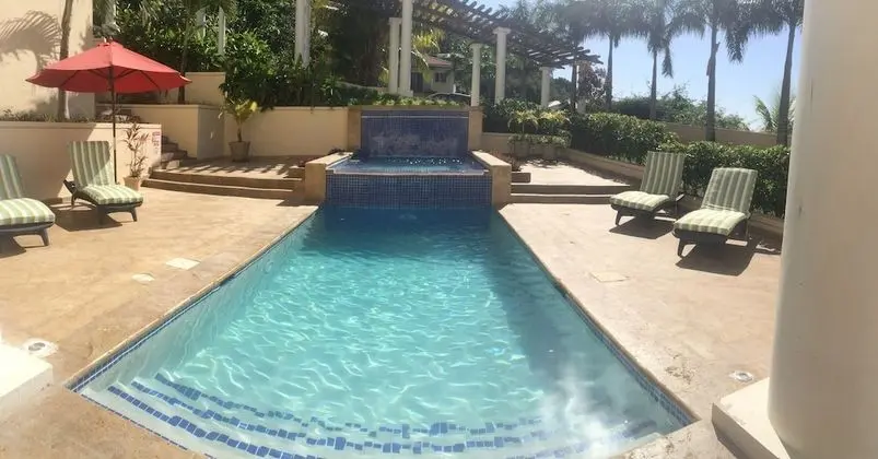 Sea Vue Luxury Vacation Condominiums - Havuz