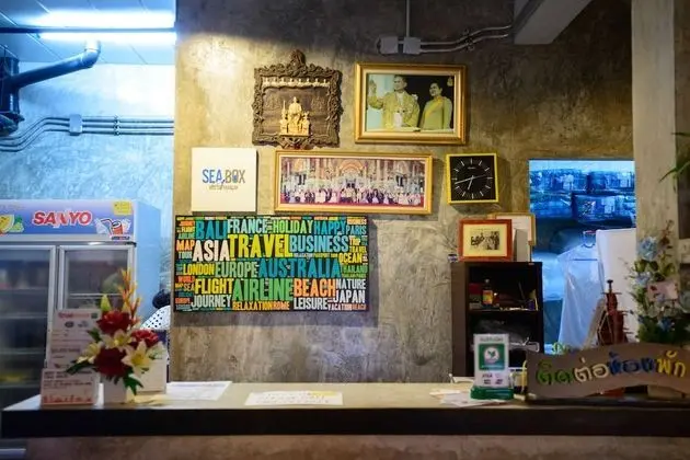 Seabox Khaolak Hostel - Lobi