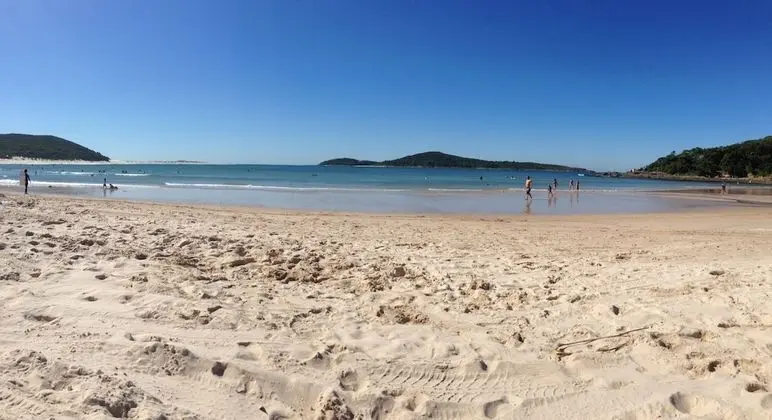 Seafaring at Fingal Bay - Plaj