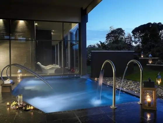 Seafield Hotel & Spa Resort