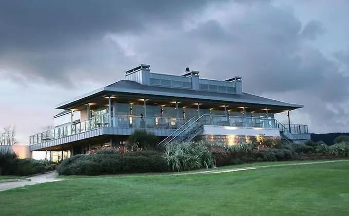 Seafield Hotel & Spa Resort - Dış Mekan