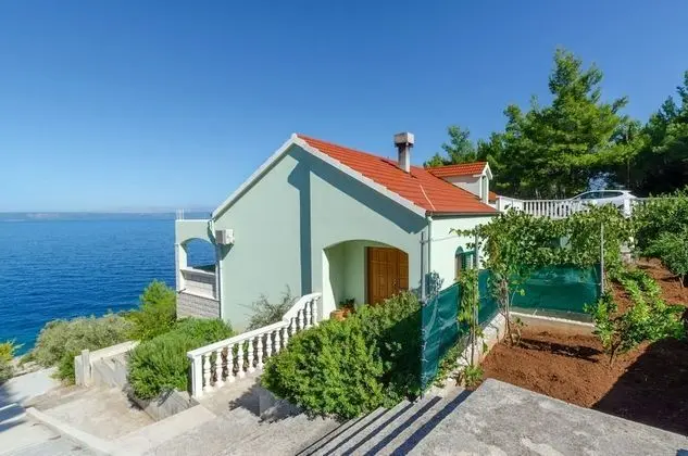 Seafront Holiday Home Marija