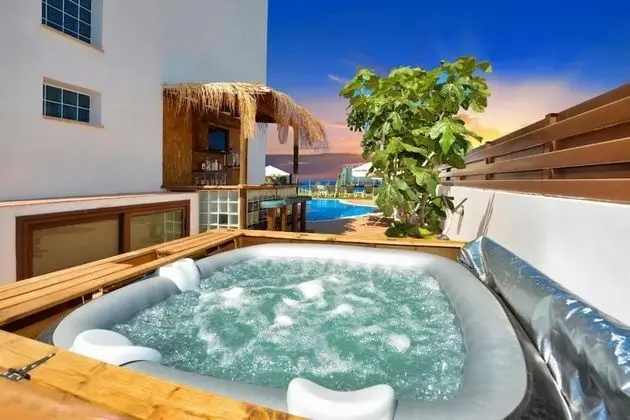 Seafront Protaras Luxury Resort