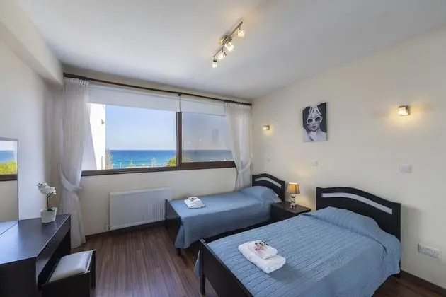 Seafront Protaras Luxury Resort - Oda