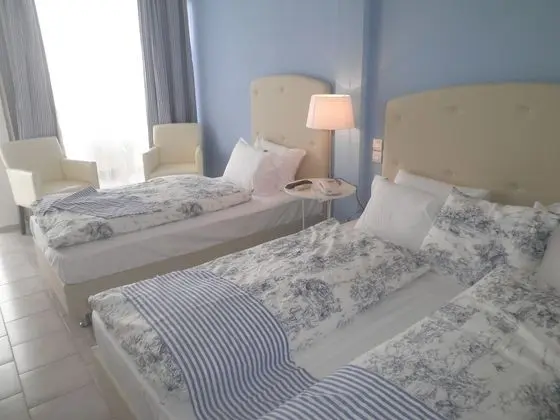 Seafront Studios & Apartments - Oda