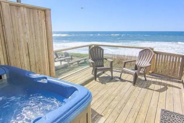 Seaglass Cottage - Spa