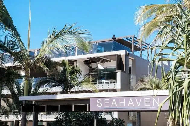 Seahaven Noosa Beachfront Resort - Dış Mekan