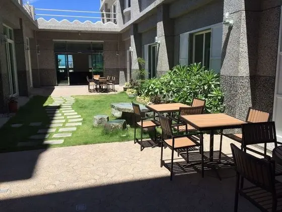 Seahome Hotel