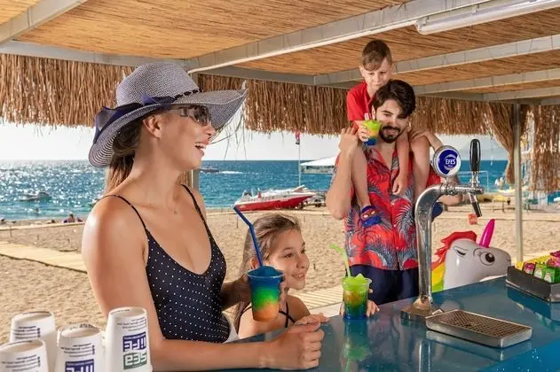 Sealife Family Resort Hotel - Plaj