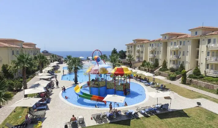 Sealight Family Club - Havuz