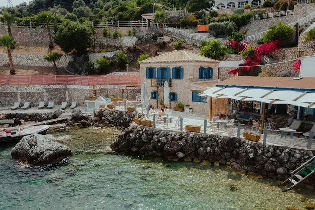 Seamansion Lefkada