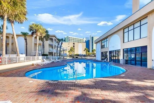 SeaMist Driftwood Vacation Studio with Largest Onsite Water Park - Havuz