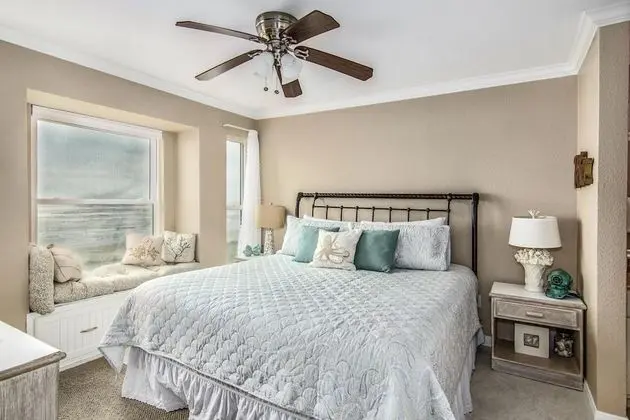 Seascape 1111 in Galveston - Oda
