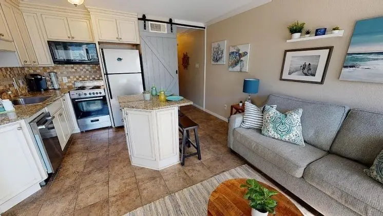 Seascape 2107 in Galveston - Oda