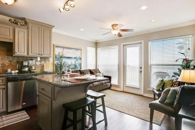 Seascape 2221 in Galveston - Oda