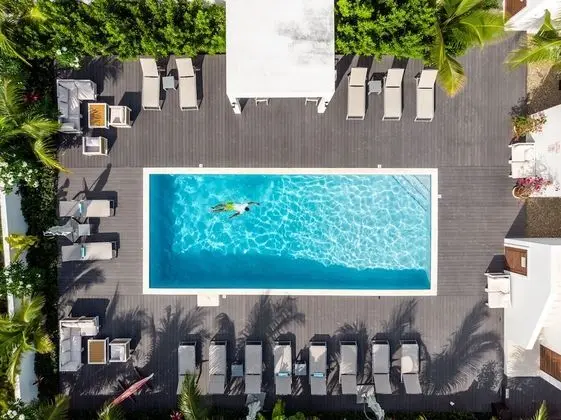 Seascape Hotel