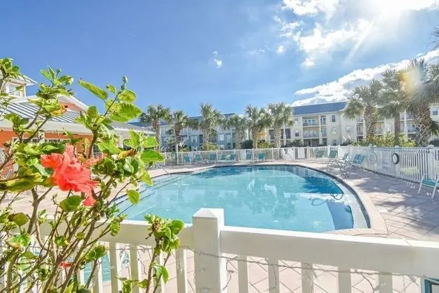 Seaside At Anastasia 202 - Havuz