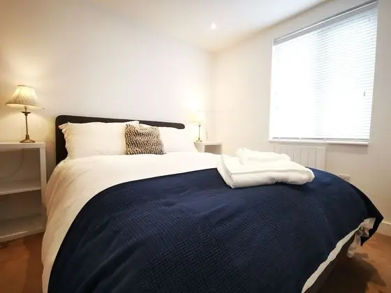 Seaside Apartment in the Heart of East Wittering Village - Oda