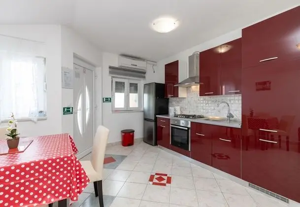 Seaside Apartment Paklenica 3 - Öne Çıkan Resim