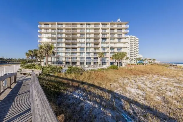 Seaside Beach & Racquet 3706