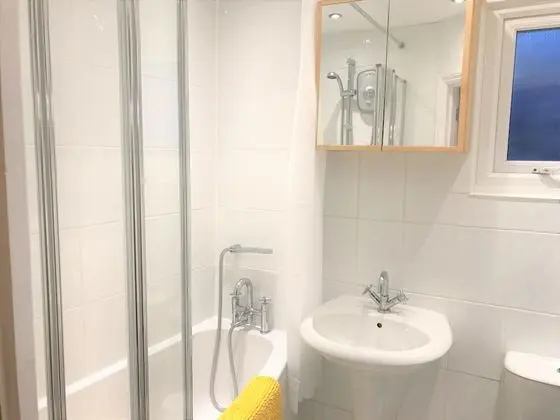 Seaside House With Parking - Banyo Tipleri