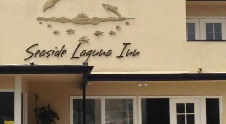 Seaside Laguna Inn & Suites
