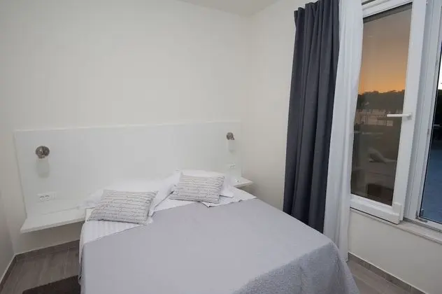 Seaside Luxury Suites - Oda