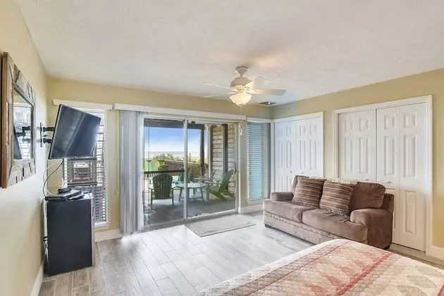Seaside Pointe by Book That Condo - İç Mekan