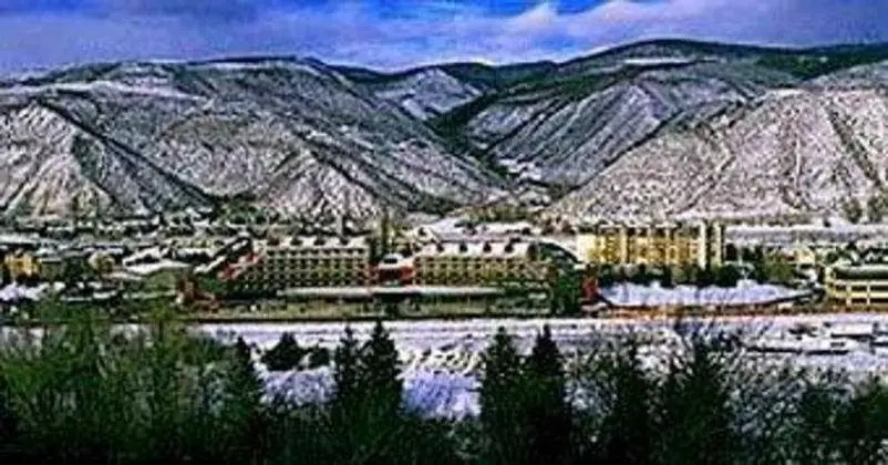 The Seasons at Avon