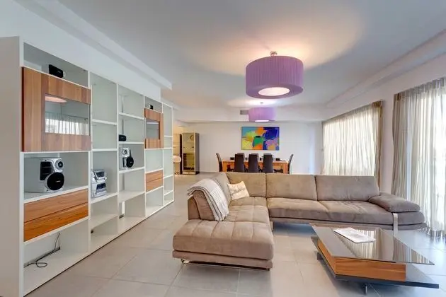 Seaview Apartment In Fort Cambridge Sliema - Öne Çıkan Resim