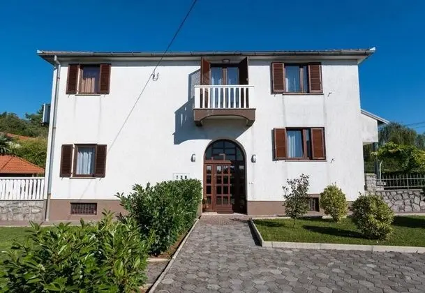 Seaview Apartment Lara - Dış Mekan
