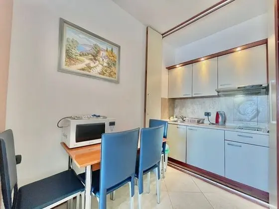 Seaview Apartments Rafailovici - Mutfak