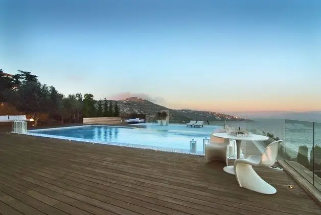 Seaview Peninsula Villa