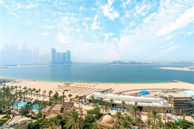 Seaview Penthouse with Private Gym & Outdoor Pool