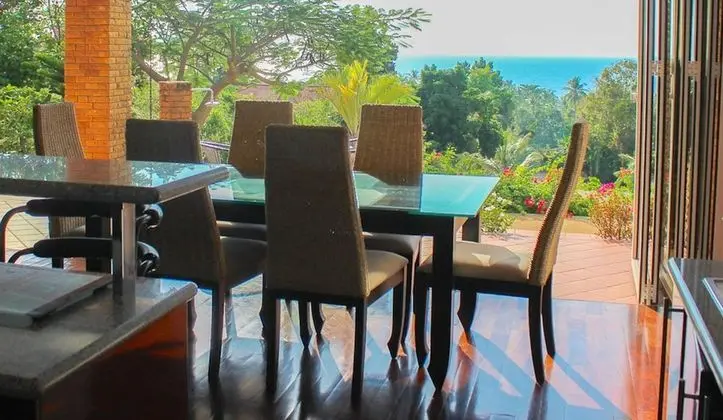 Seaview Pool Villa 4BR - VILLA ISSARA - Oda Düzeni