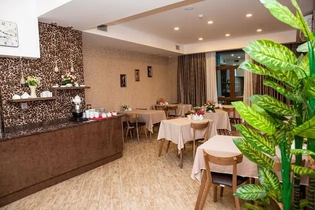 Sebail Inn Hotel - Yerinde Yemek