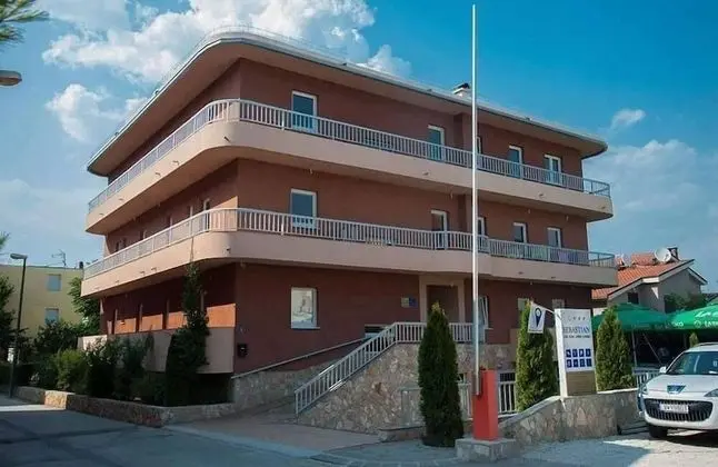 Hotel Sebastian