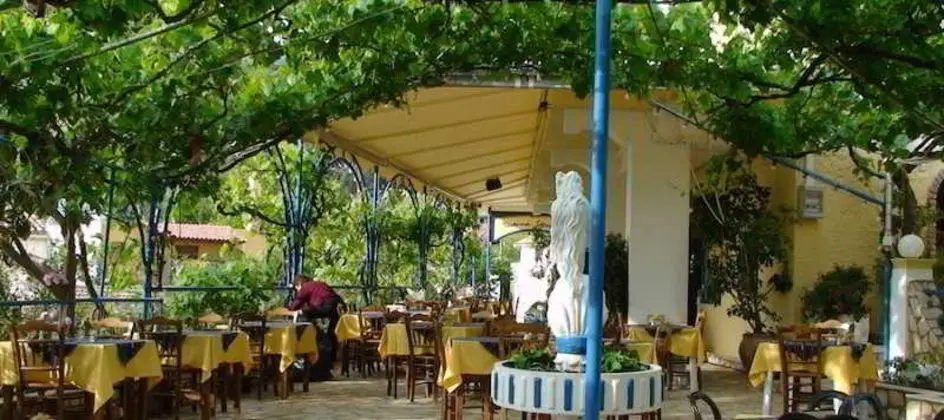 Sebastians Family Hotel - Yeme / İçme