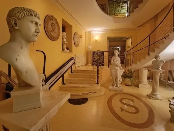 Hotel Seccy - Lobi