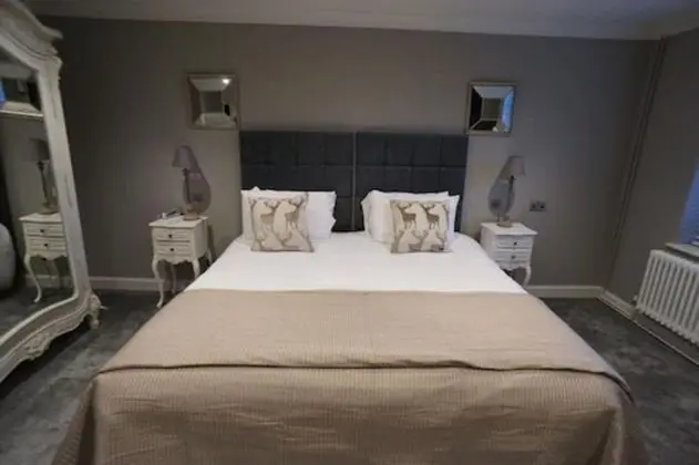 Seckford Hall Hotel & Spa - Oda