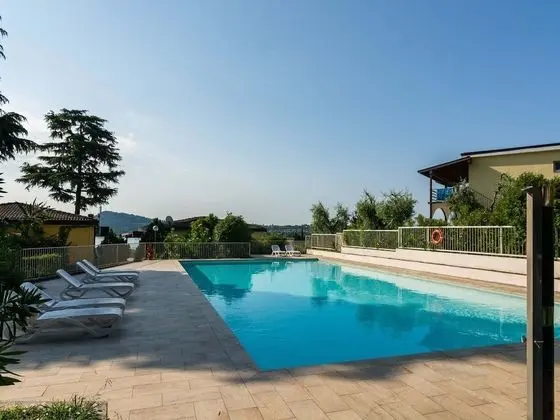 Secluded Apartment in Manerba del Garda With 3 Pools - Havuz