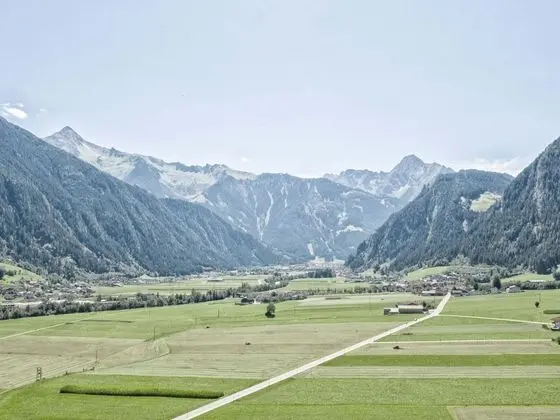 Secluded Farmhouse in Tyrol near Ski Area - Genel