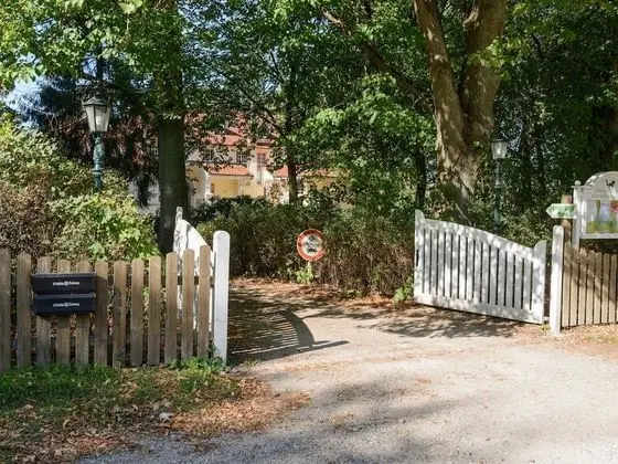 Secluded Holiday Home in Eschede With Terrace & Garden - Lobi
